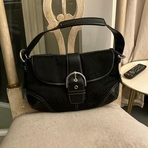 Coach black leather medium size purse bag signature collection no flaws perfect